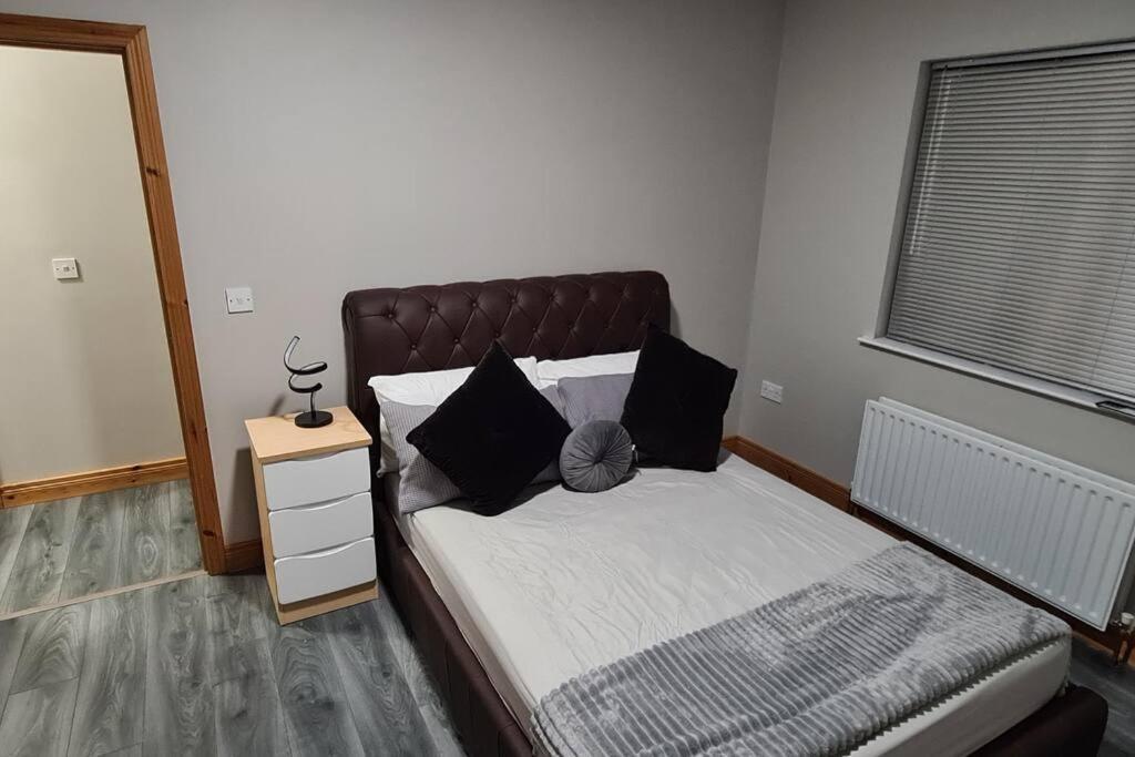 Millhouse Cottage A Luxury 3 Bed Bungalow Antrim Eksteriør bilde