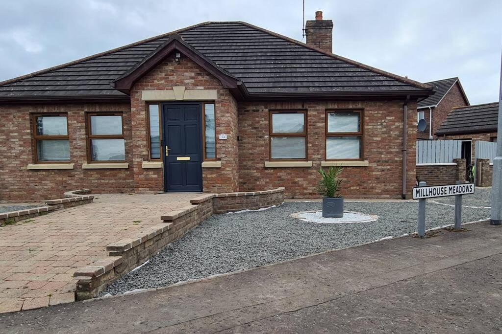 Millhouse Cottage A Luxury 3 Bed Bungalow Antrim Eksteriør bilde