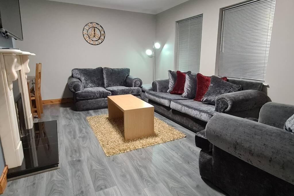 Millhouse Cottage A Luxury 3 Bed Bungalow Antrim Eksteriør bilde