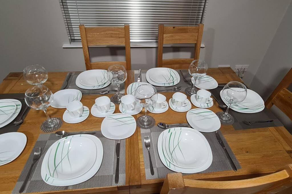 Millhouse Cottage A Luxury 3 Bed Bungalow Antrim Eksteriør bilde
